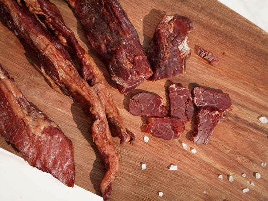Suho Meso Sticks geräucherte proteinreiche Balkansnacks aus Rindfleisch