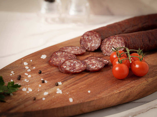 Traditioneller Pazarski Goveđi Sudžuk aus hochwertigem Rindfleisch